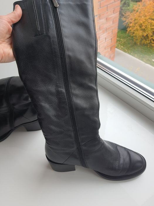 Зимові шкіряні високі чоботи, 39 розмір