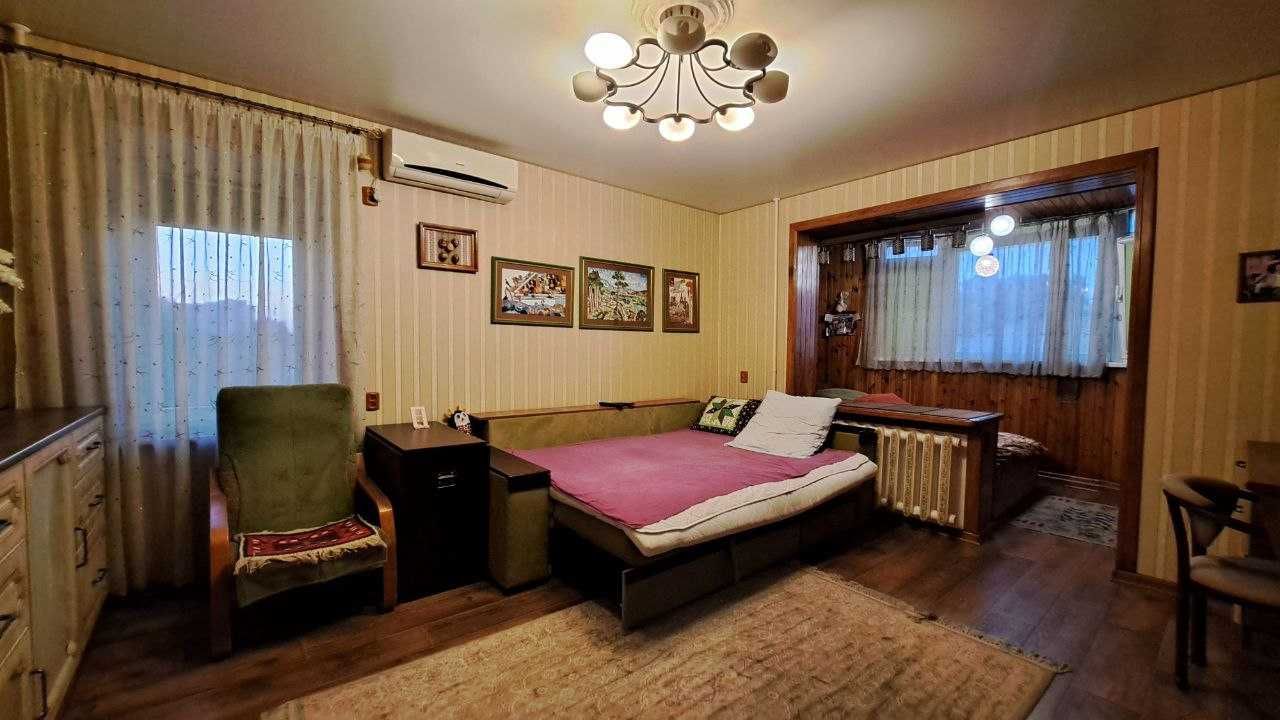 Продам 3 кімнатну квартиру на Люстдорфскій дорозі