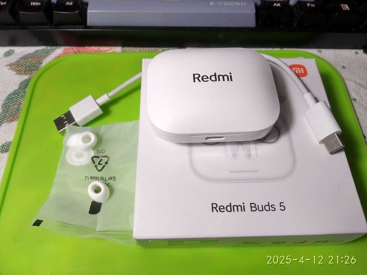 Навушники бездротові Redmi Buds 5
