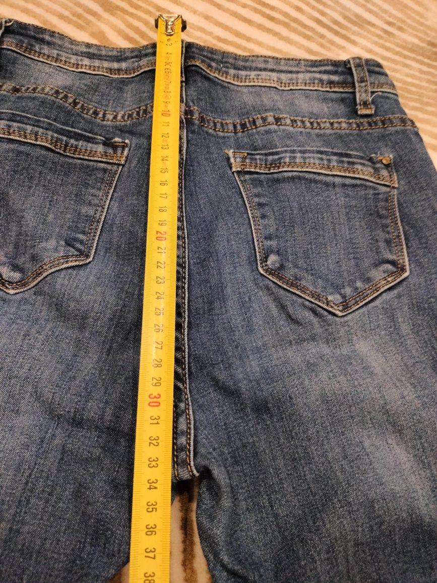 Damskie spodnie jeans rozm 38 M