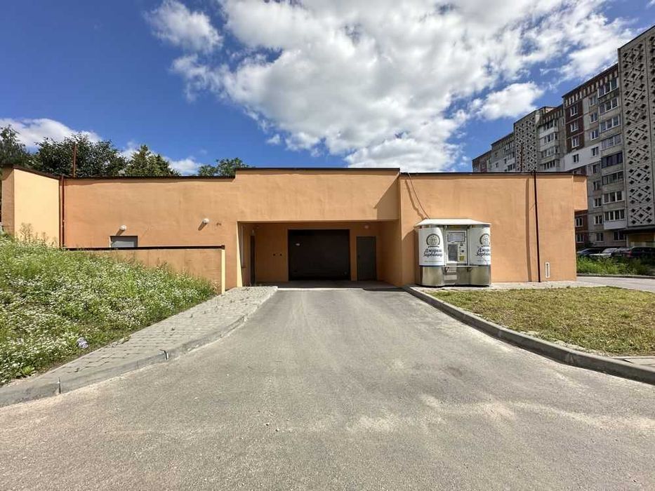 Продається гараж Злуки 18