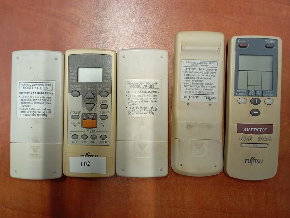 Piloty klimatyzacji Fujitsu używane sprawne