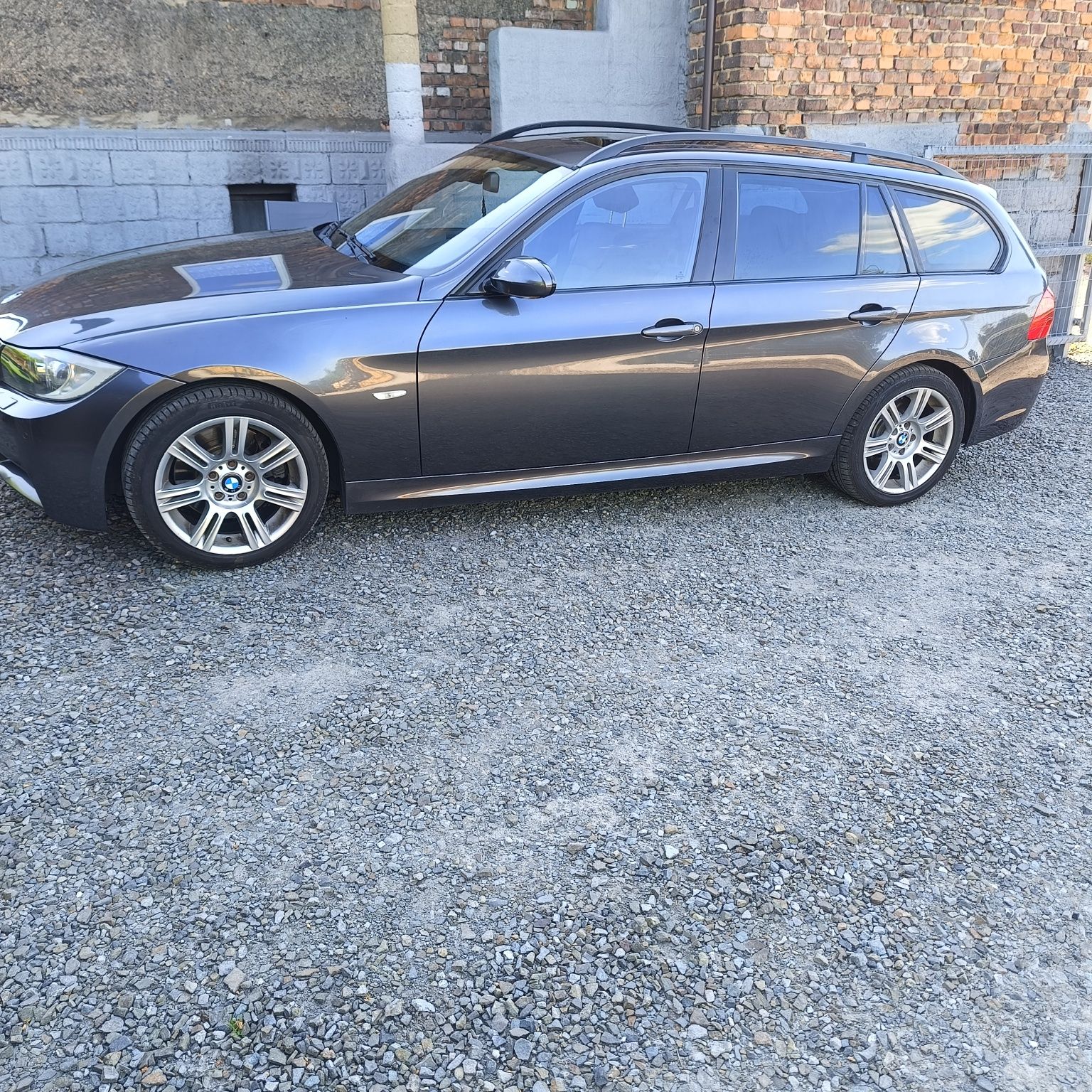 BMW E91 2.5 benzyna /Gaz 218 km x drive