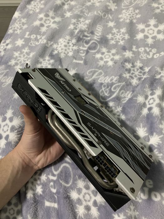 Saphire rx 580 8gb видеокарта в чудовому стані