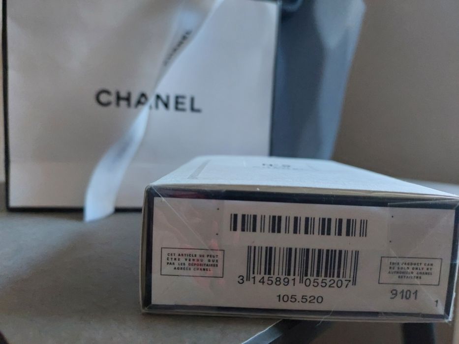 CHANEL продам туалетную воду! Новую. Оригинал! 50мл В упаковке..
