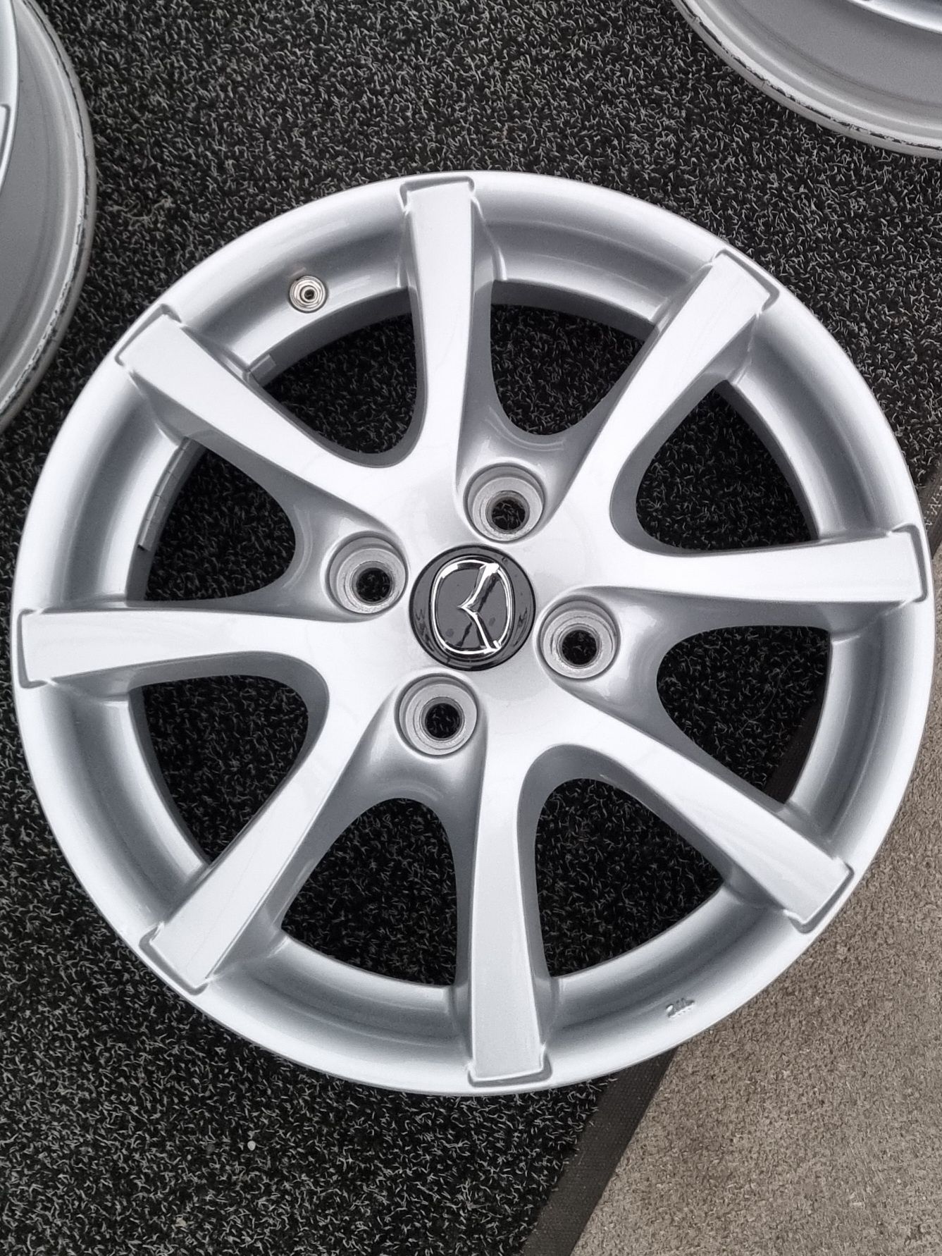 Felgi Alu 15" Mazda 2 II 4x100 SuperStan Oryginalne