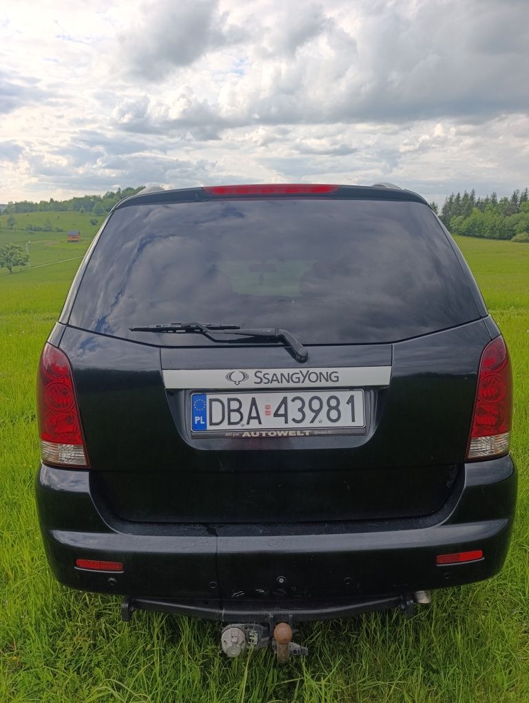 Ssangyong Rexton SUV ML , X5 , Touareg