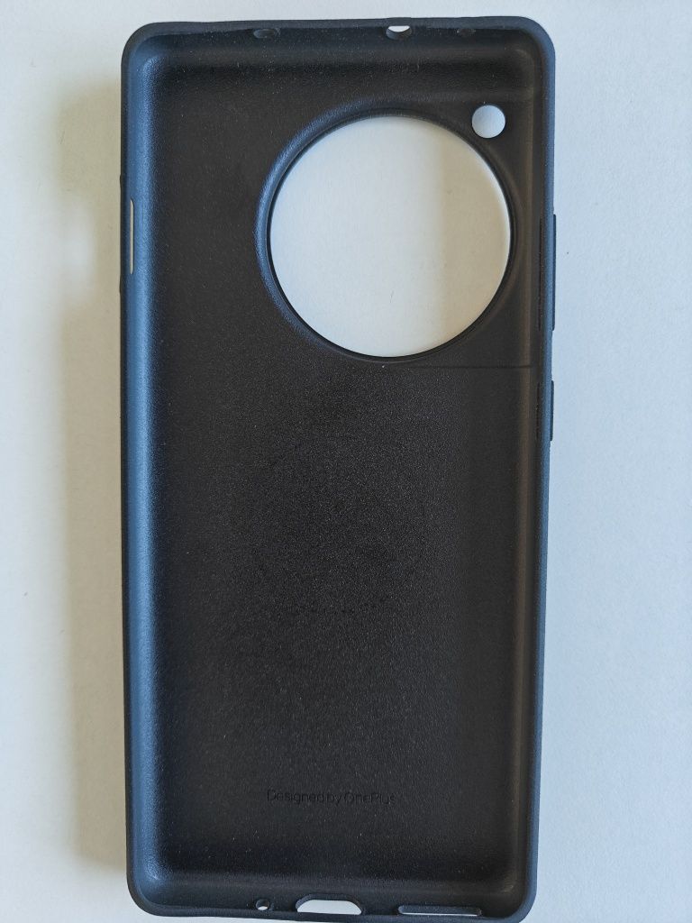 Capa oficial One plus 12R selada
