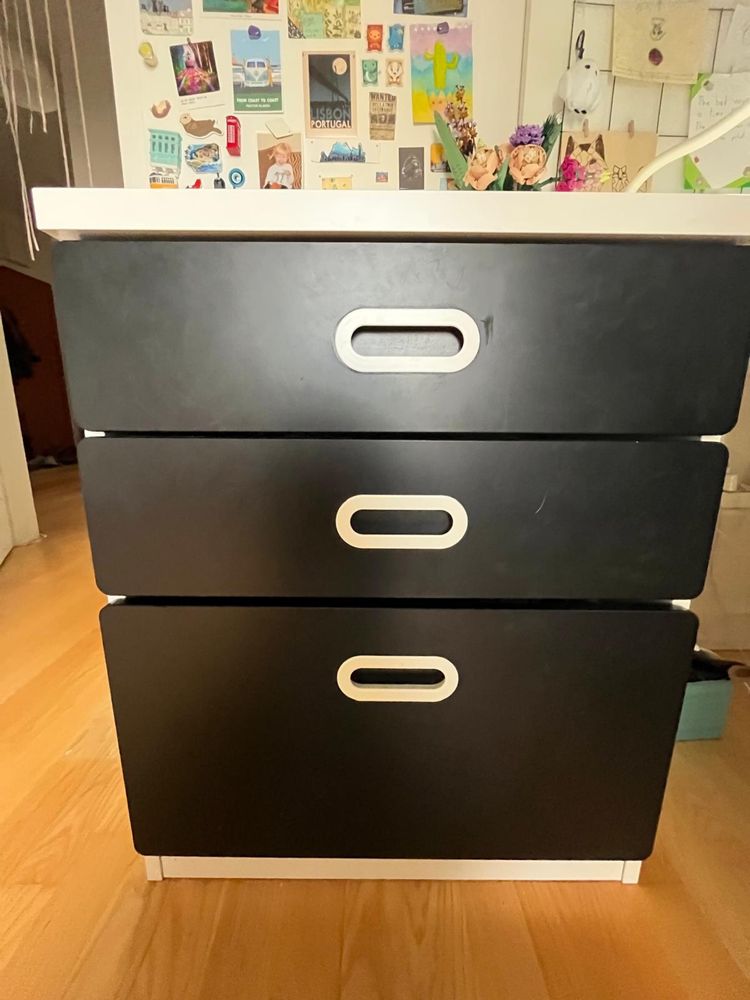 Ikea Smastad łóżko piętrowe + krzesło gratis - zarezerwowane