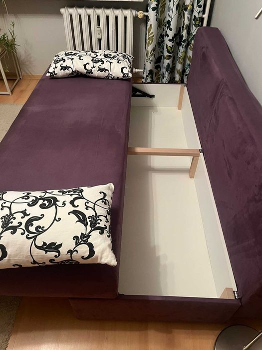 Kanapa rozkładana 135x190 cm fioletowa