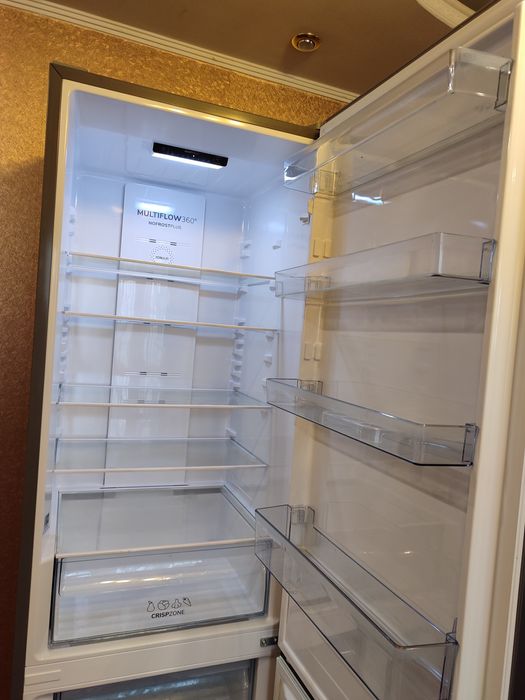 Продам Холодильник GORENJE NRK6202ES4