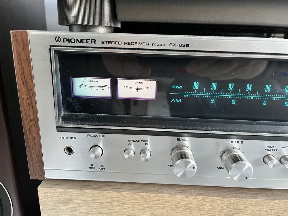 Amplituner Pioneer 636