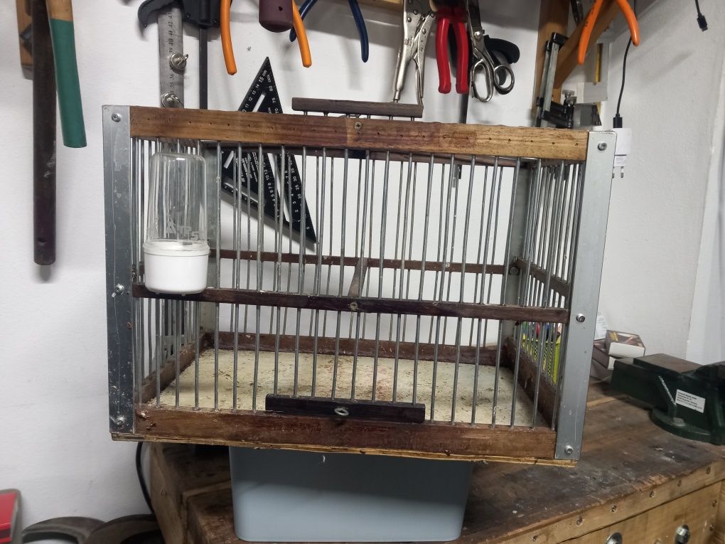 Gaiola para sevestrinos