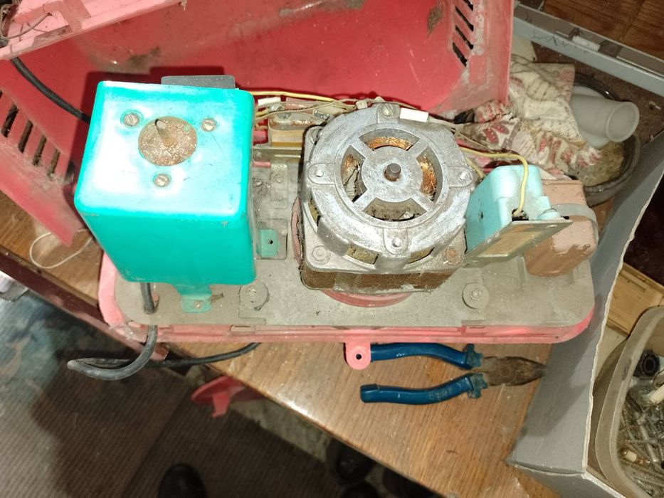 Привід із спіральної машини працює