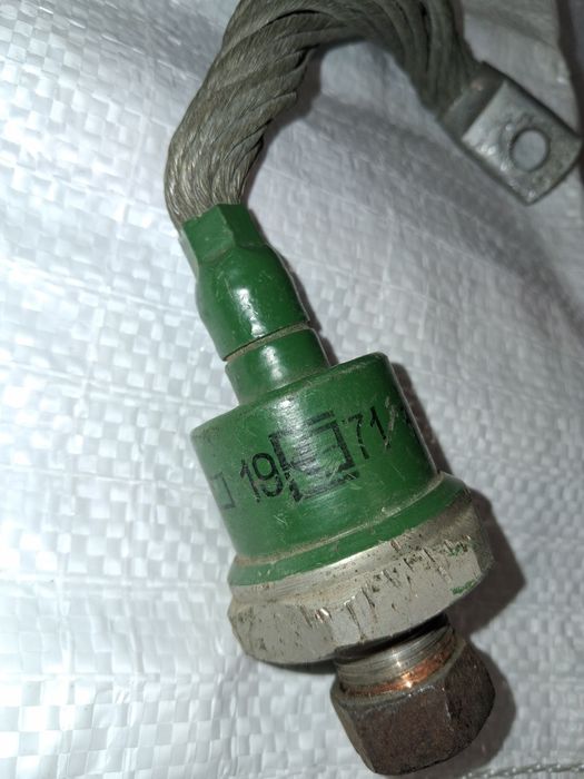 Диод ВЛ200 в Харькове