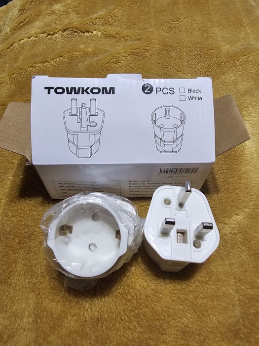 Adaptadores tomada inglesa