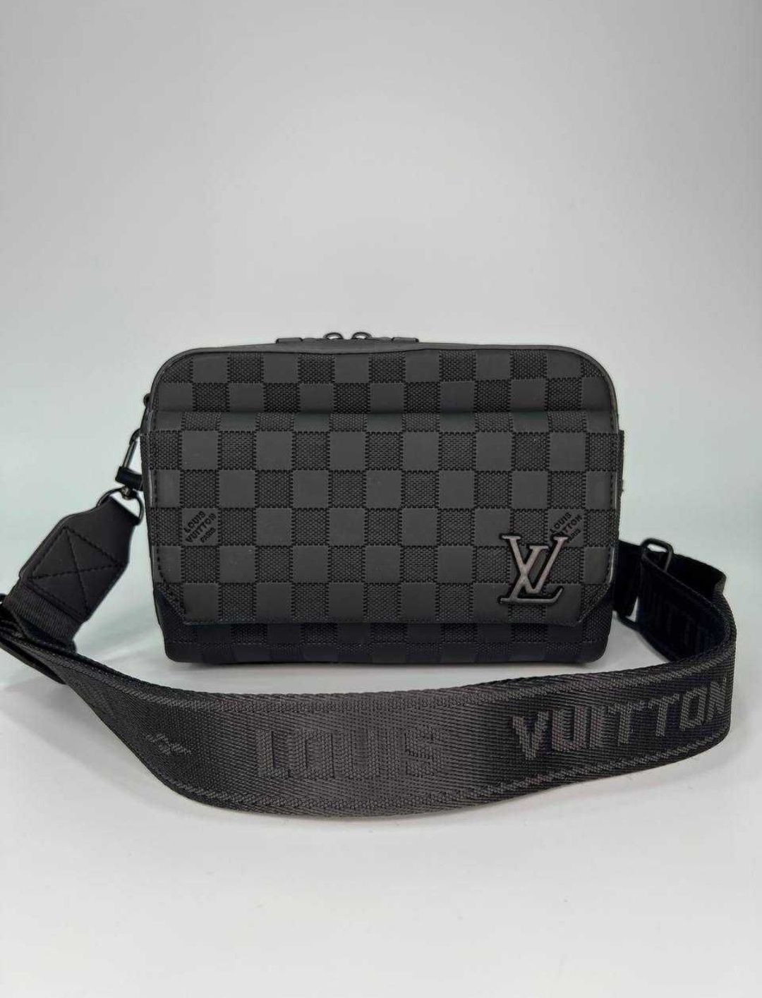 сумка Luis Vuitton