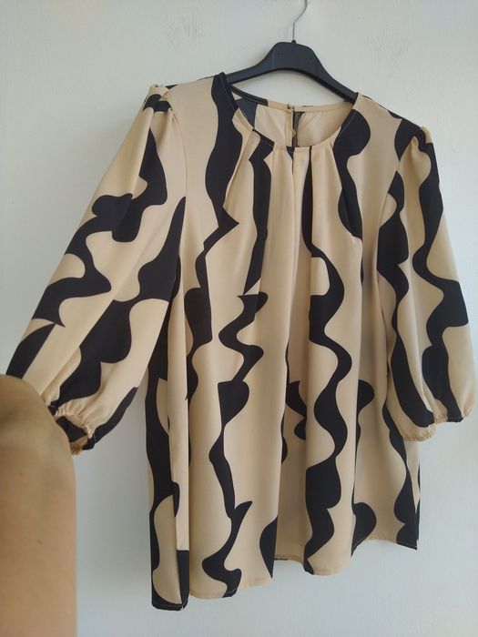 Blusa creme drapeada, elegante e fluida - Tamanho XXL - Nova!