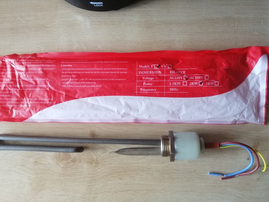 Grzałka elektryczna 2000 W termostat 50°C/70°C, G 1'' do kolektora