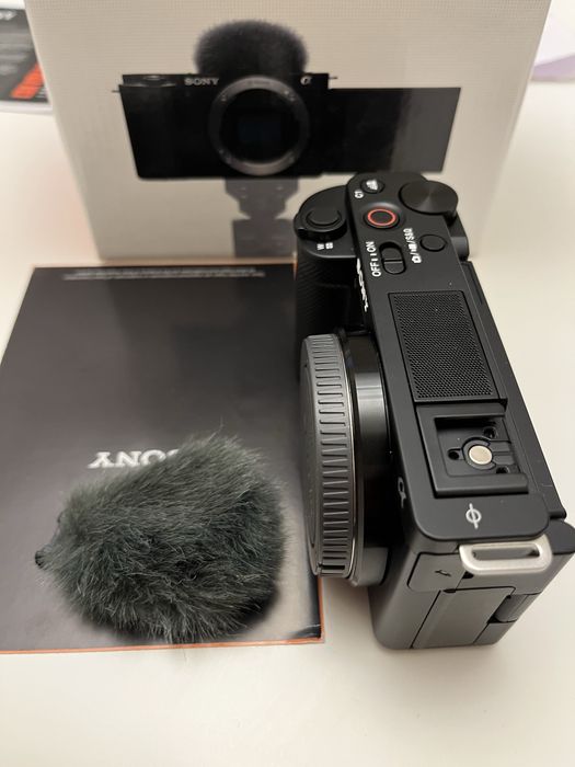 SONY ZV-E10 body, Gwarancja, Świetny stan