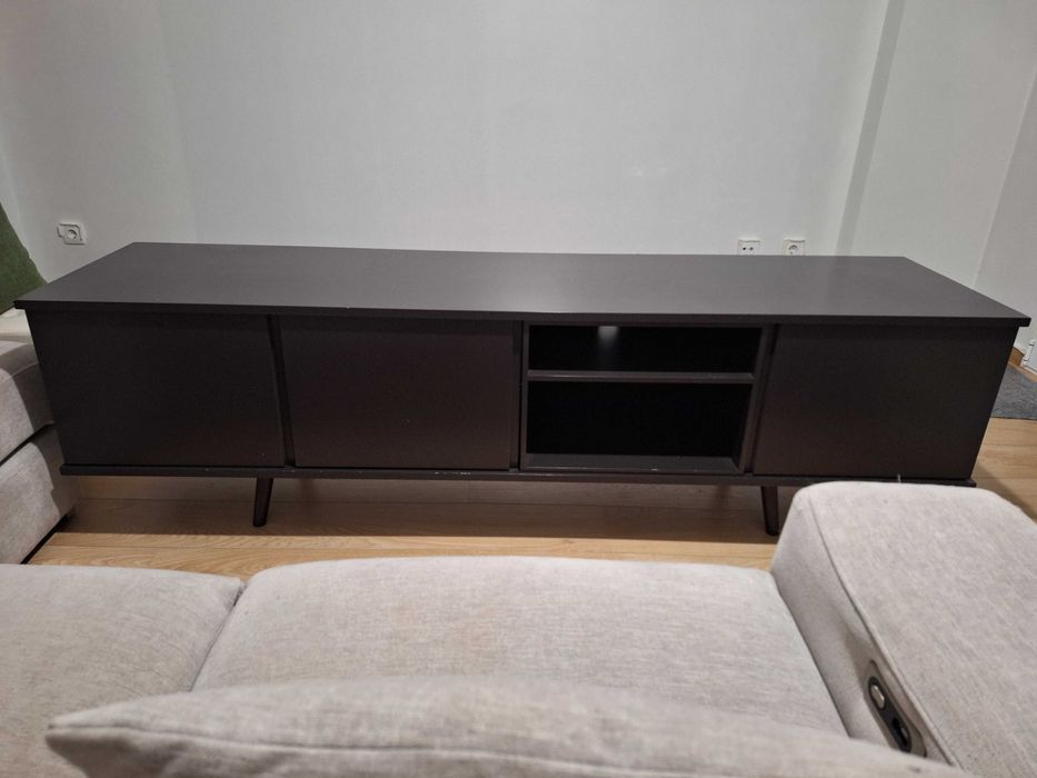 Móvel TV da marca Antarte, modelo Oslo