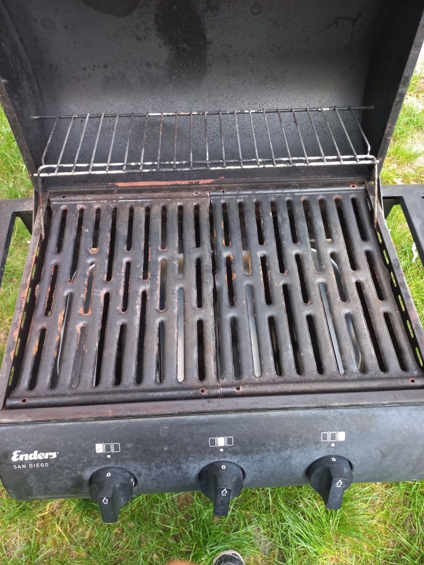 Grill gazowy Enders san diego3, nowy reduktor, osłony palników i tacka
