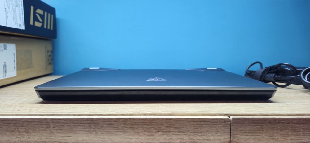 MSI Raider GE66 12UGS, i9-12900HK, RTX 3070 Ti 8GB, dysk 2TB, 32GB Ram