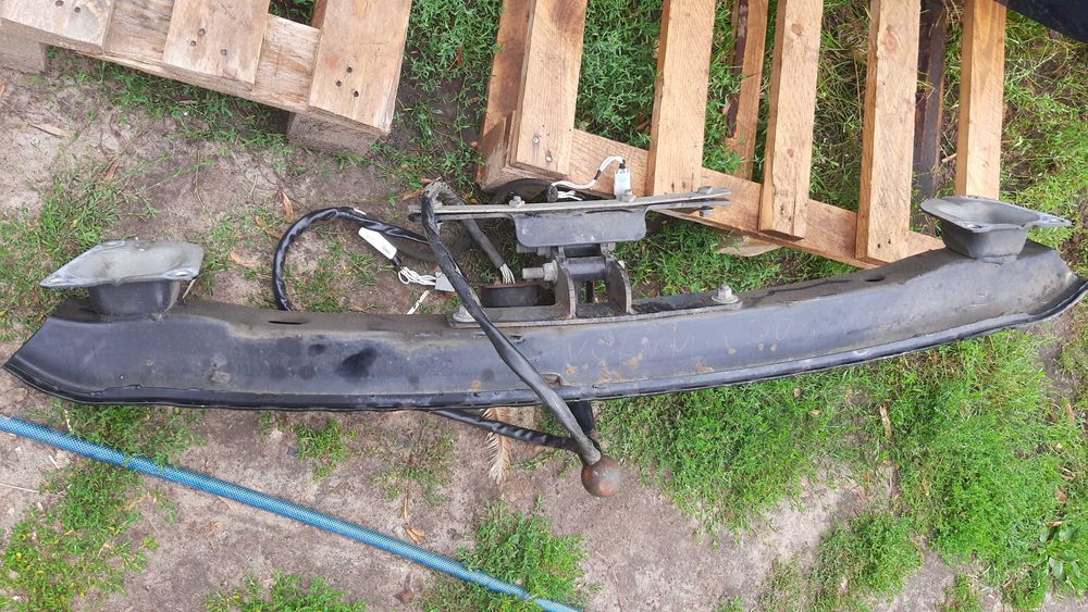 hak holowniczy VOLVO V50  kombi   oryginał