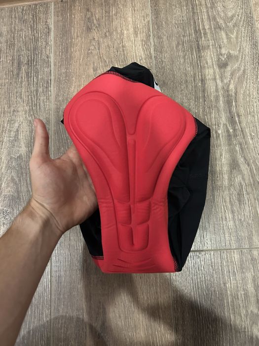 Велосипедные шорты OAKLEY