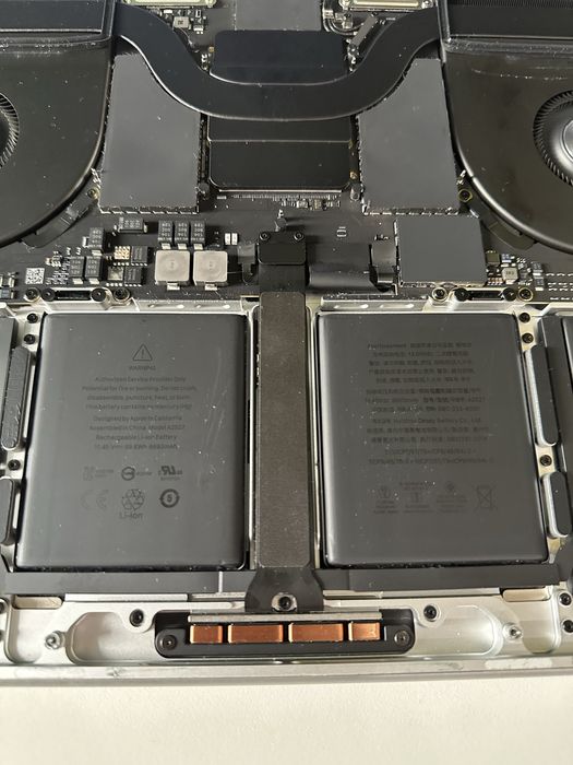 Шлейф трекпада MacBook Pro 16”  A2485