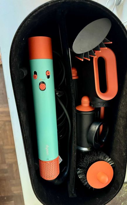 Dyson AirWrap ID  (1300 W - 6 Acessórios - 3 Temperaturas)