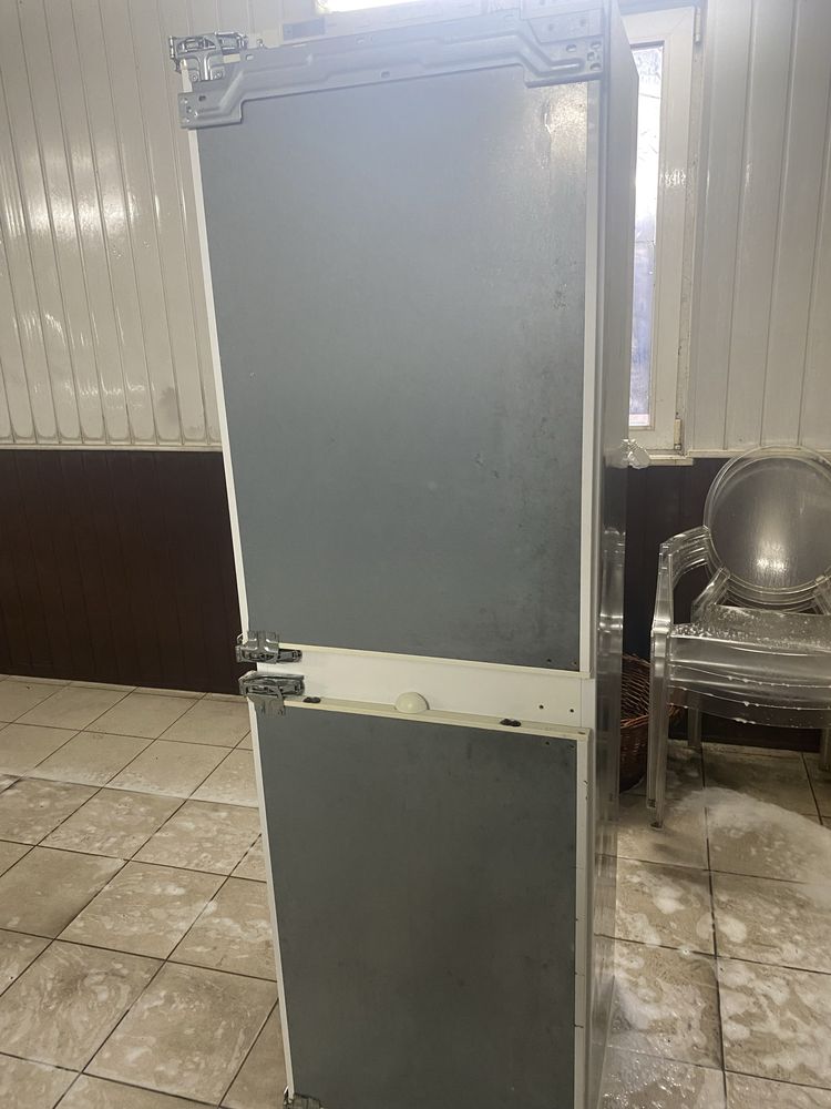 Продам холодильник для вмонтування