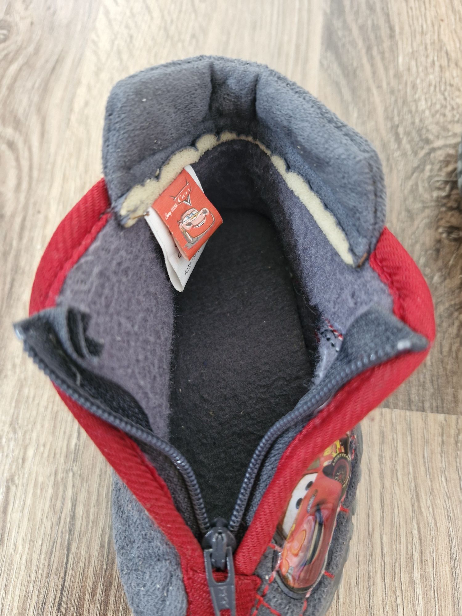 Miękkie kapcie do żłobka, roz.20