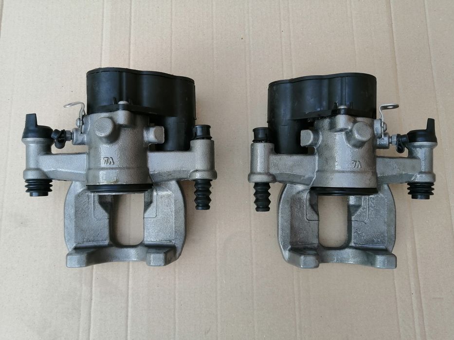 Супорт задній mercedes sprinter w907, w910