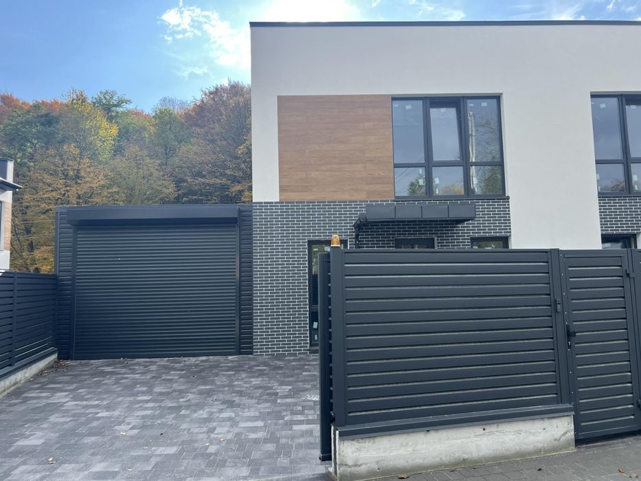 Унікальна пропозиція продаж котеджів в парковій зоні вул Голубця