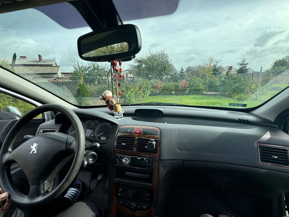 Samochód osobowy peugeot 307