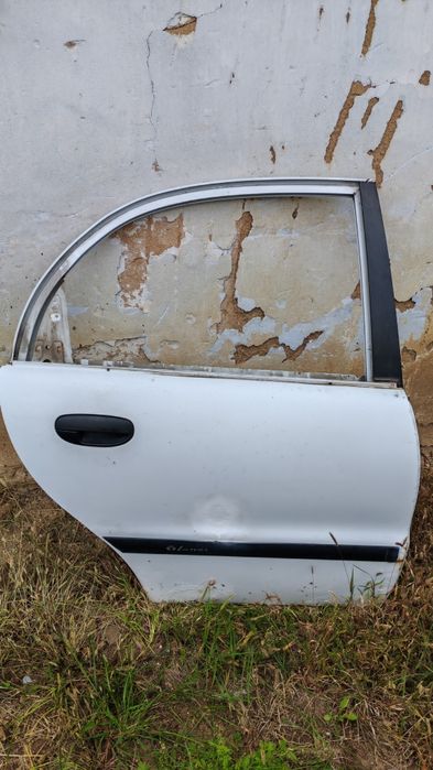 Двери ланос/сенс белые