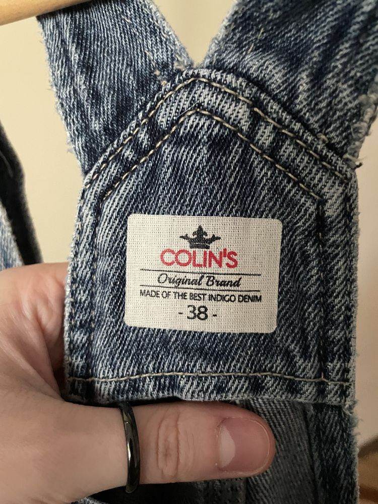 Джинсовий комбінезон шортами COLIN’S розміру М