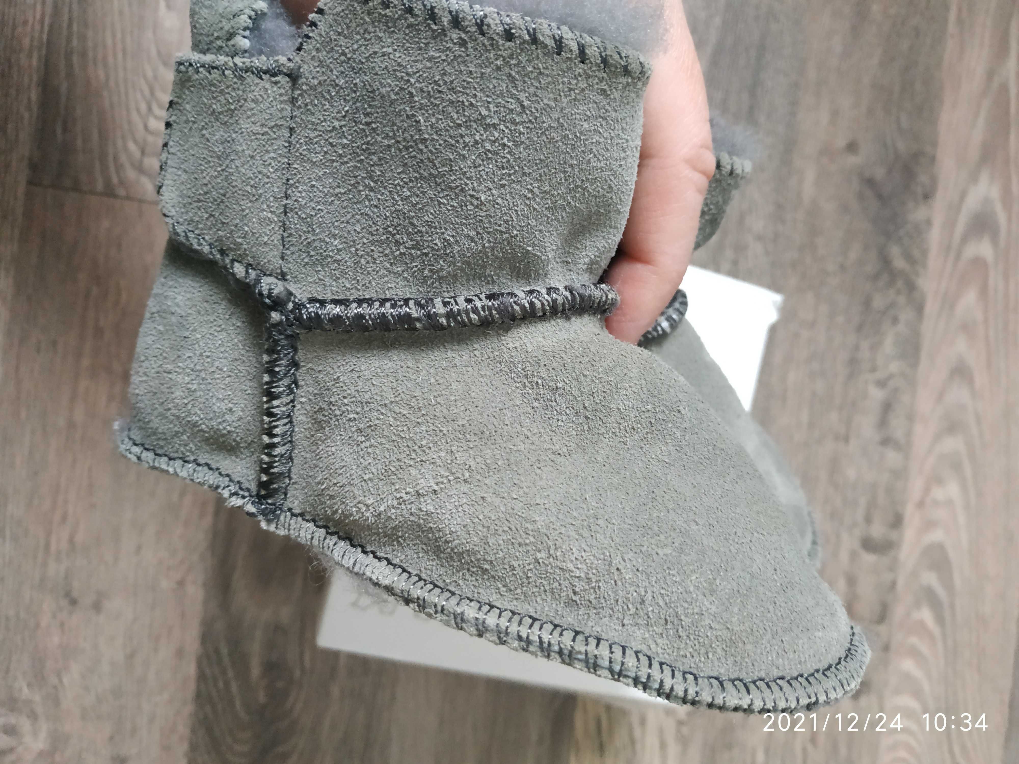 Пинетки UGG замшевые на овчине Lupilu Carters Anex