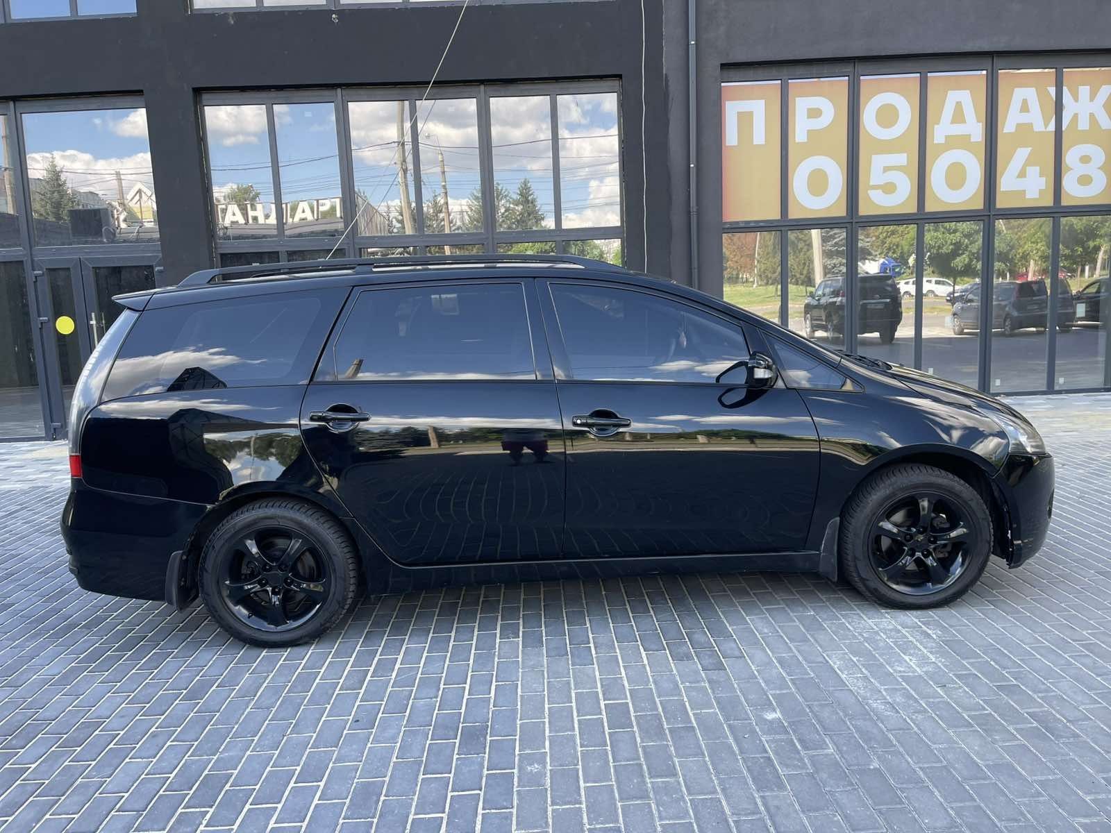 Mitsubishi Grandis 2.4 Газ Автомат
