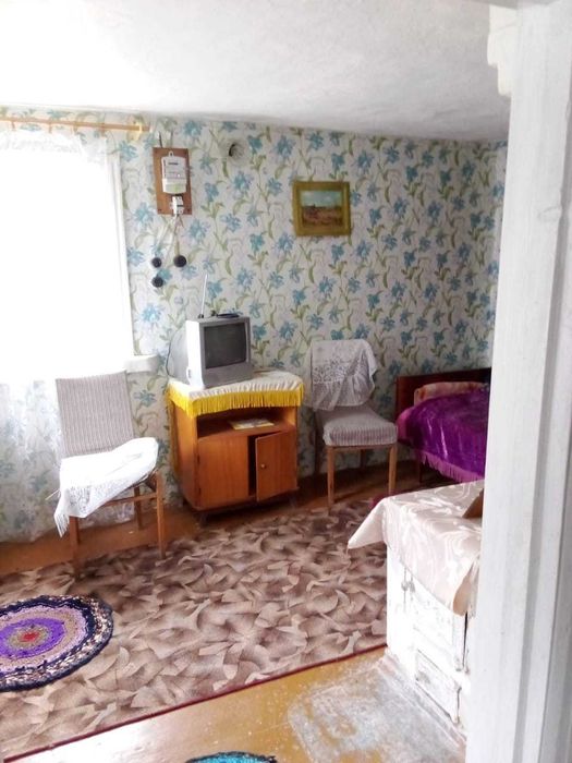 Продаж житлового будинку