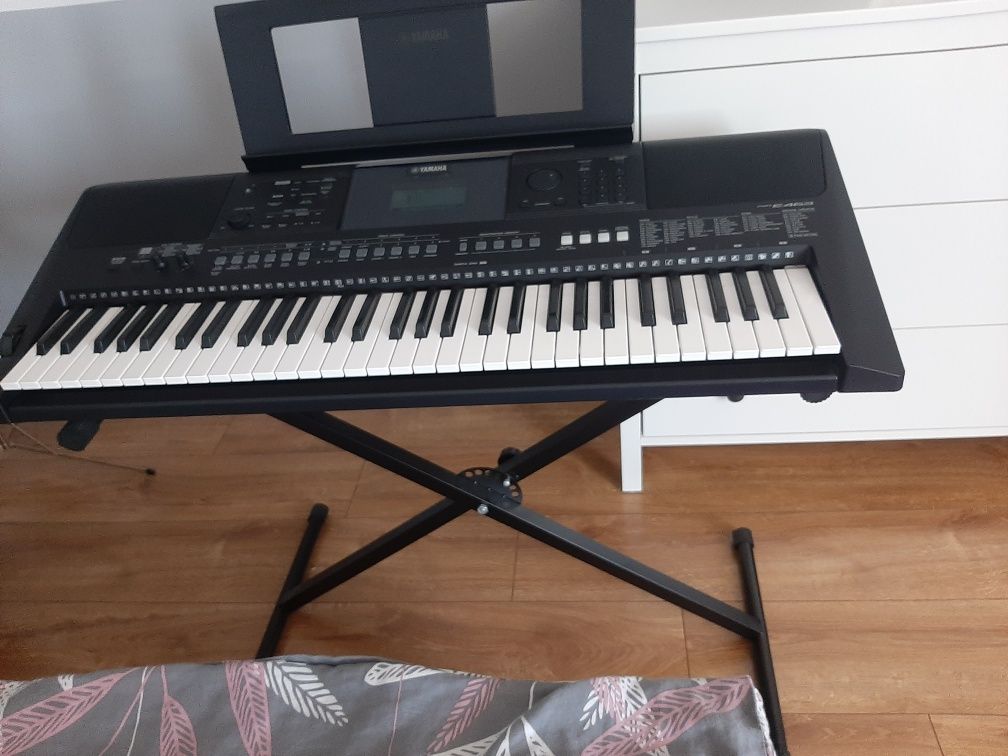 Keyboard Yamaha psr-E463