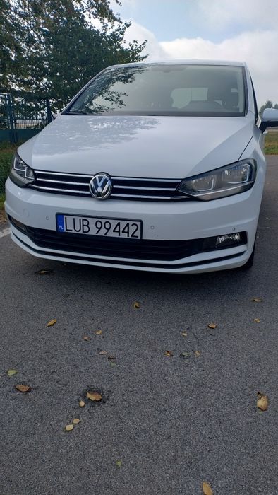 Volkswagen Touran 2,0tdi 150km.