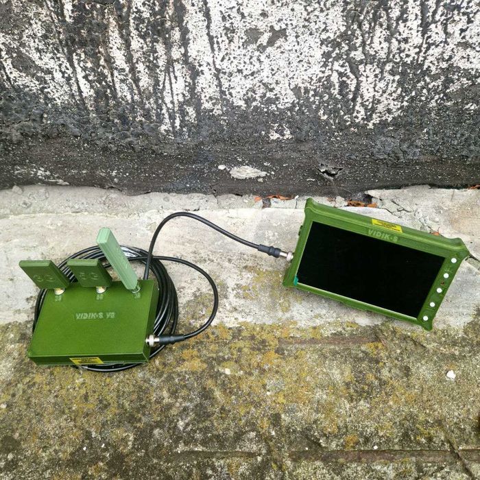 VIDIK-S v3 — стаціонарний перехоплювач відеосигналу (трьохдіапазонний)