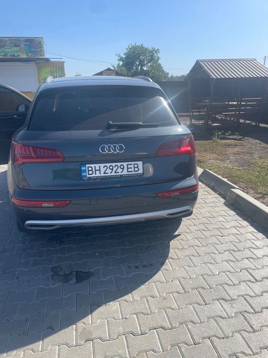Продам Audi Q5 2.0 дизель