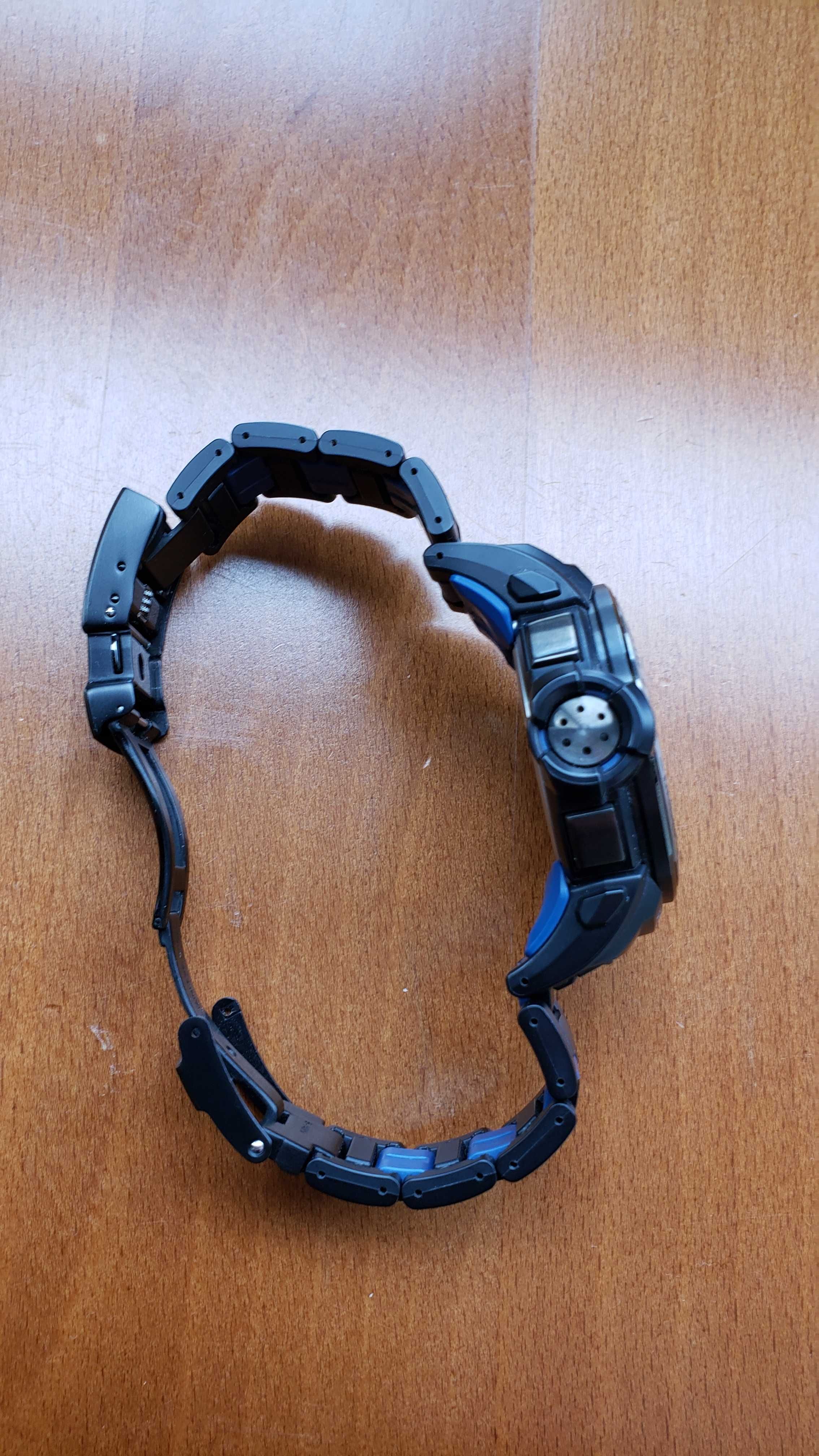 Чоловічий годинник Casio GWN-Q1000MC-1A