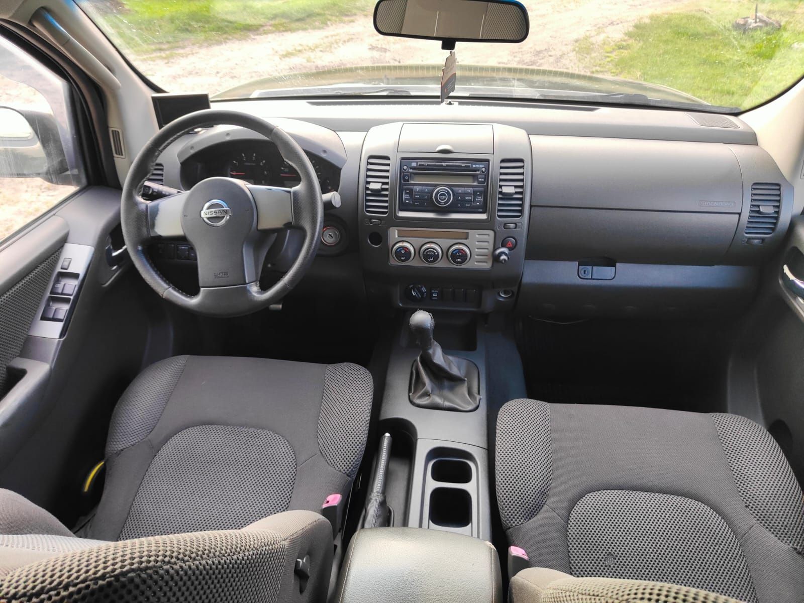Nissan Navara long