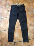 Czarne jeansy push up rurki Reserved slim 36 skinny