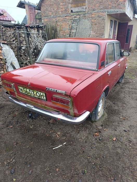 Продається ваз-2103