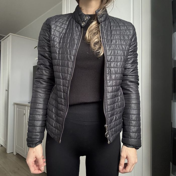 Czarna kurtka stan idealny